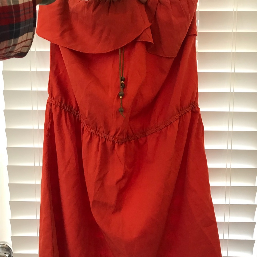 Red orange knee length strapless dress 🎯🚨SOLD🚨🚨🎯no longer available!